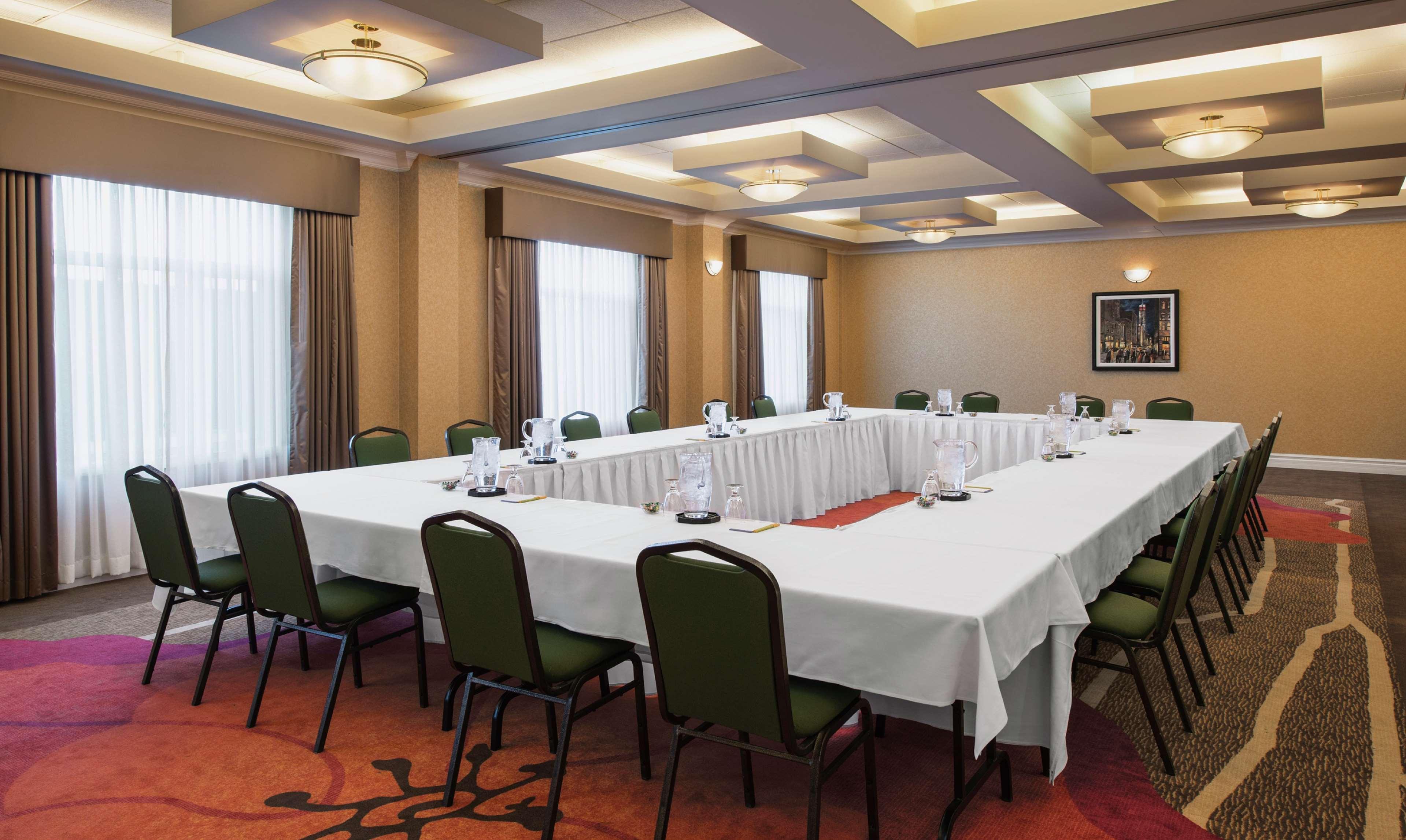 Hilton Garden Inn West Edmonton Kültér fotó