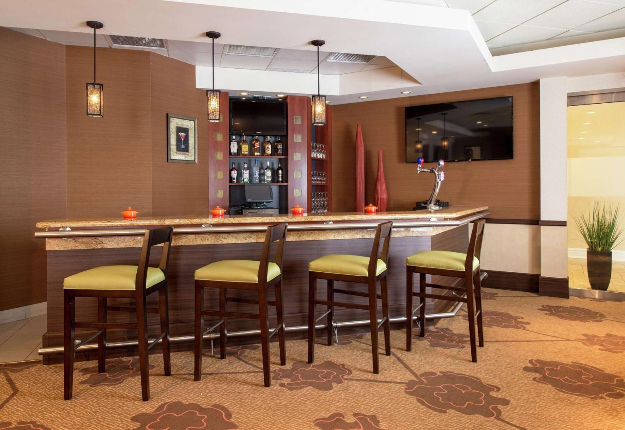 Hilton Garden Inn West Edmonton Kültér fotó