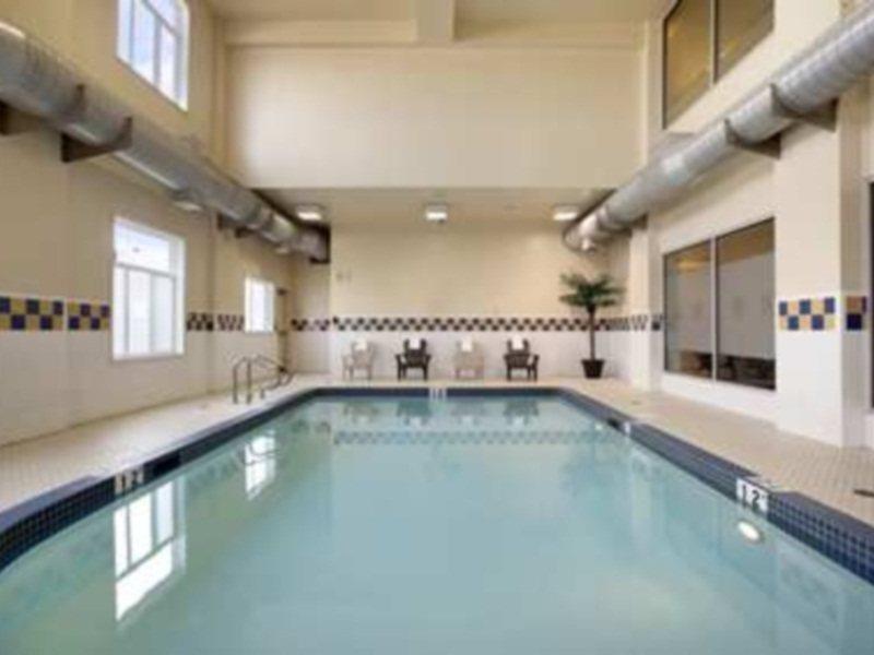 Hilton Garden Inn West Edmonton Kültér fotó